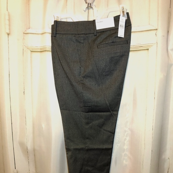 NWT! Ann Taylor Factory "The Ankle" Gray Texture Mid Rise, Slim Leg - Picture 2 of 7